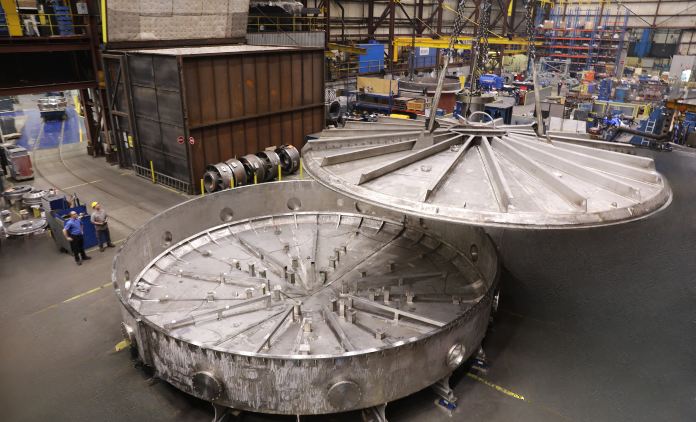 Nuclear Cryostat Assembly